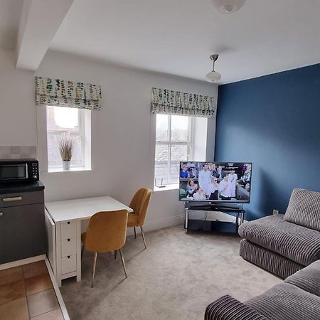 Cosy, Central Apartment Скиптон Экстерьер фото