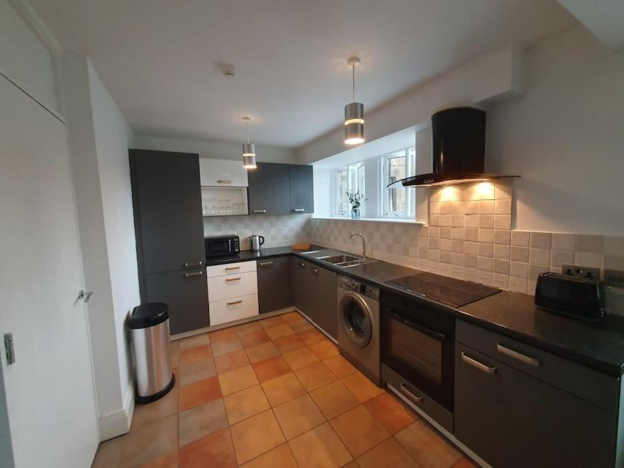 Cosy, Central Apartment Скиптон Экстерьер фото